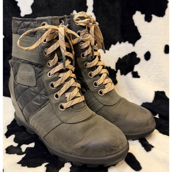 Sorel Shoes - Sorel Joan of Arctic Wedge II Quilted Boots Grey Black Women's 7.5